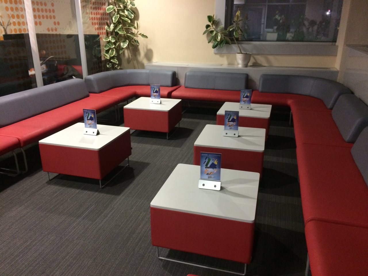 oshadbank_premium_banking_tables_1